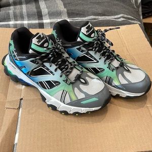 Men’s Reebok Premier DMX Trail Shadow size 10.5